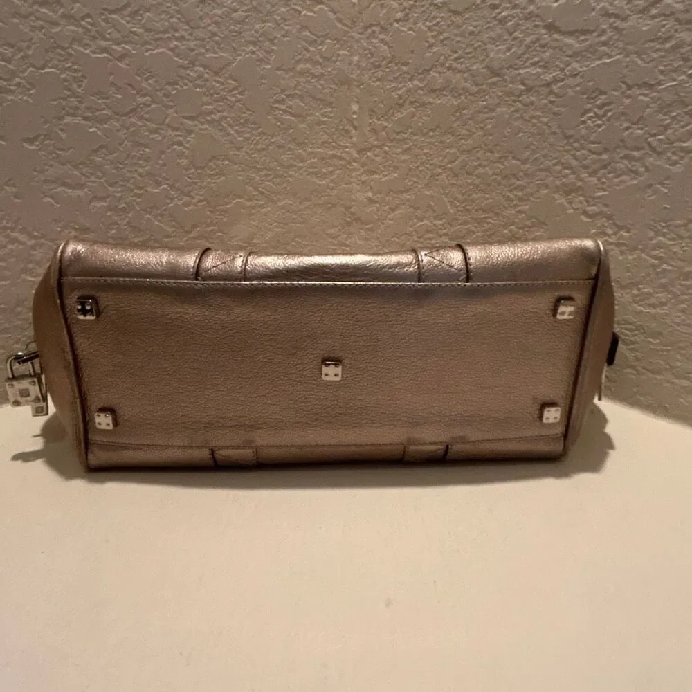 Loewe Amazona 28 Top Handle Handbag Metallic Gold Leather Bold Purse